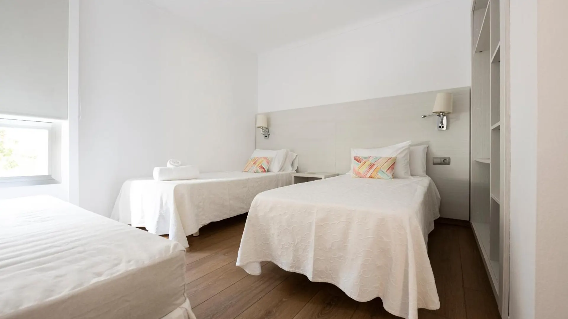 Apartamentos Catalina Es Pujols